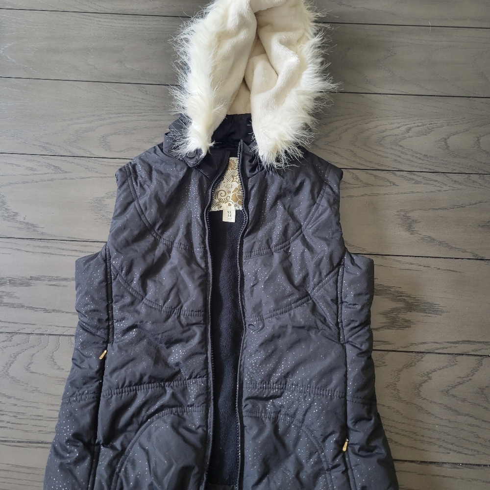 Children's place girls vest jacket hood xl 14 black with faux fur